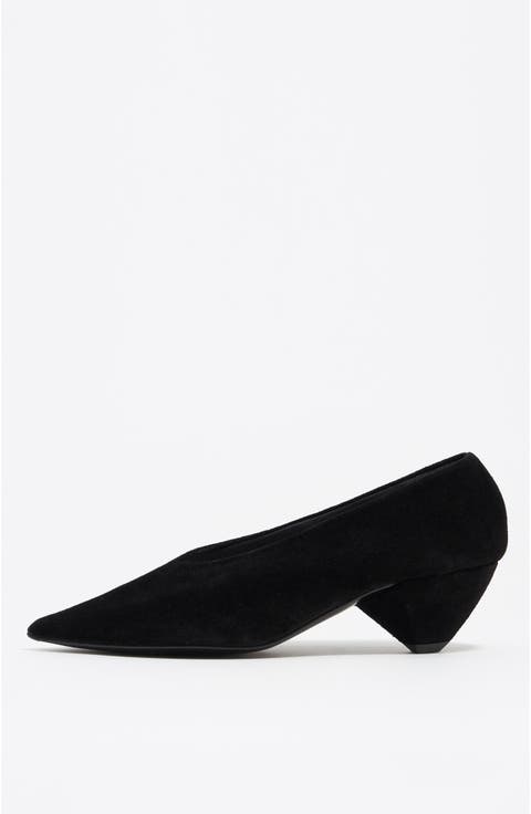Leather Medium Heel Court Shoe