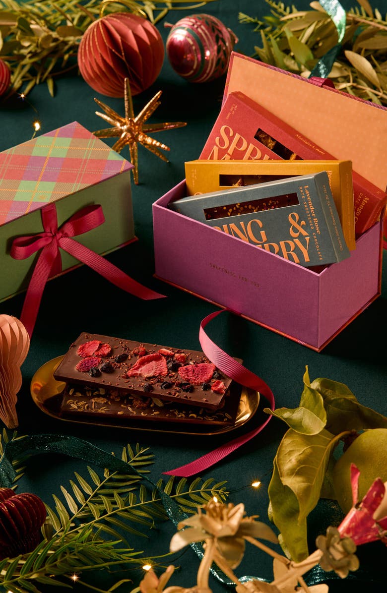 Spring & Mulberry Ultimate Holiday Collection Date Sweetened Dark Chocolate Bars 10-Piece Gift Box, Alternate, color, 