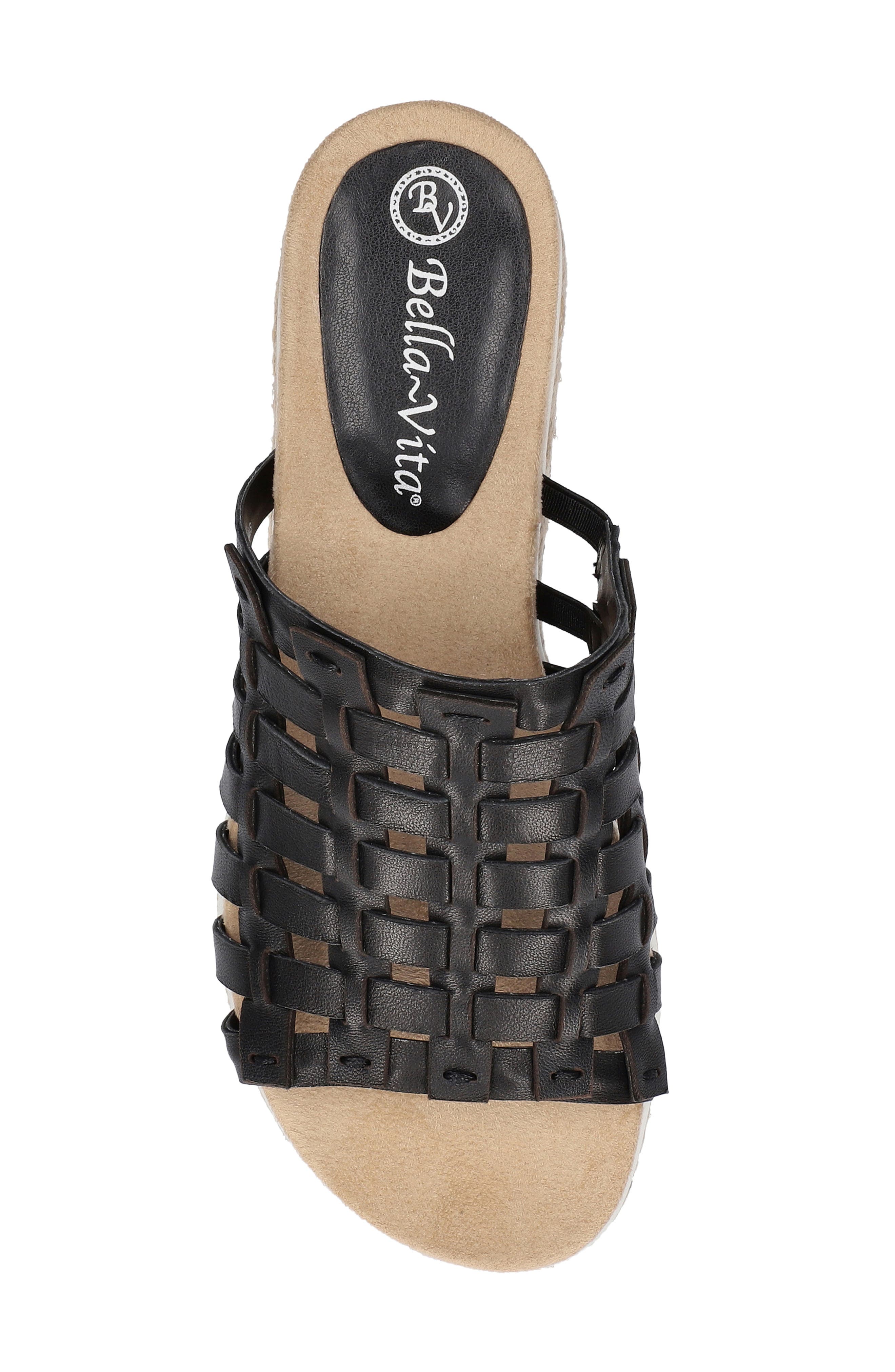 Bella Vita Oaklynn Sandal, Alternate, color, 