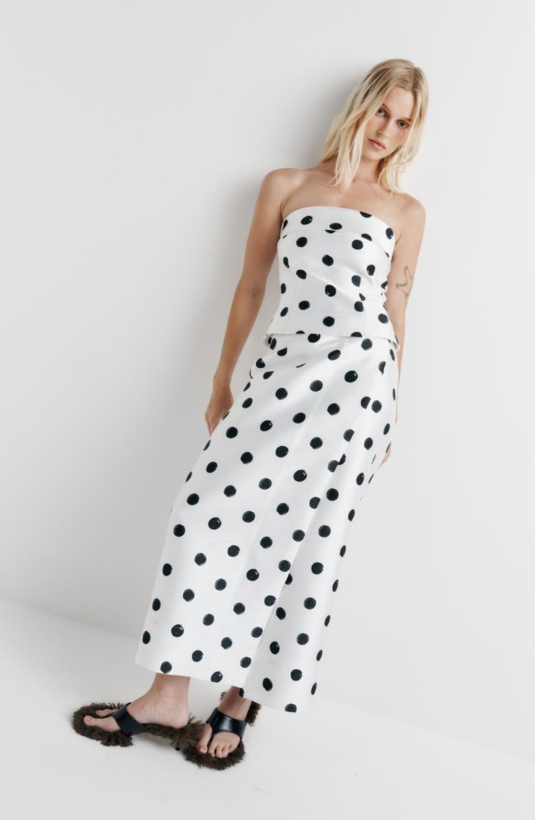 Romy Aimee Busiter, Alternate, color, Spots