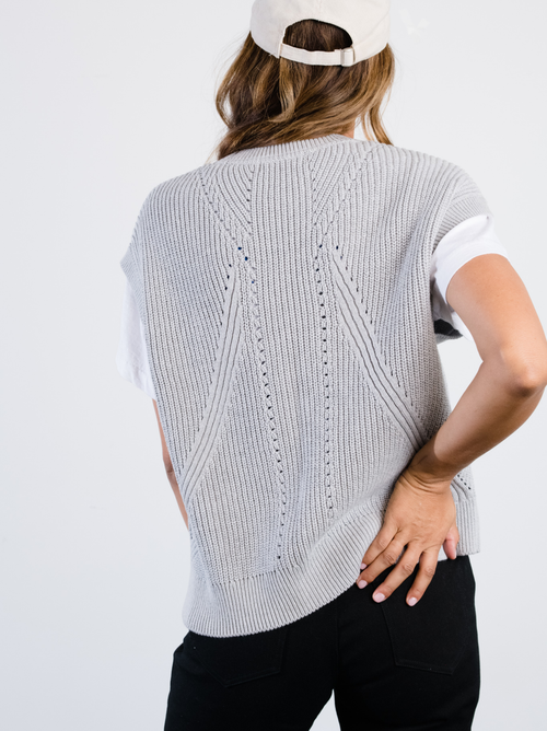 Able Jess Sweater Vest In Heather Grey