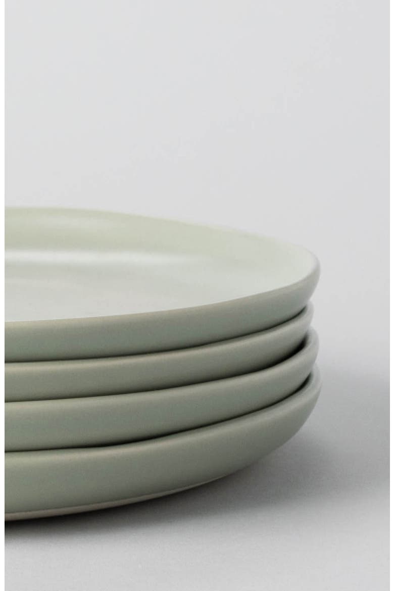The Dinner Set of 4 Plates, Alternate, color, BEACHGRASS GREEN