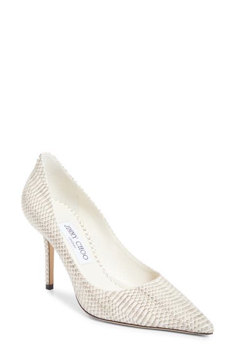 シューズ・サンダルその他 JIMMY CHOO Woman Pumps Beige LOVE85ZNU BUTTERMILK Latte Patent Leather Pumps with JC Emblem | LOVE 85 | 24:7