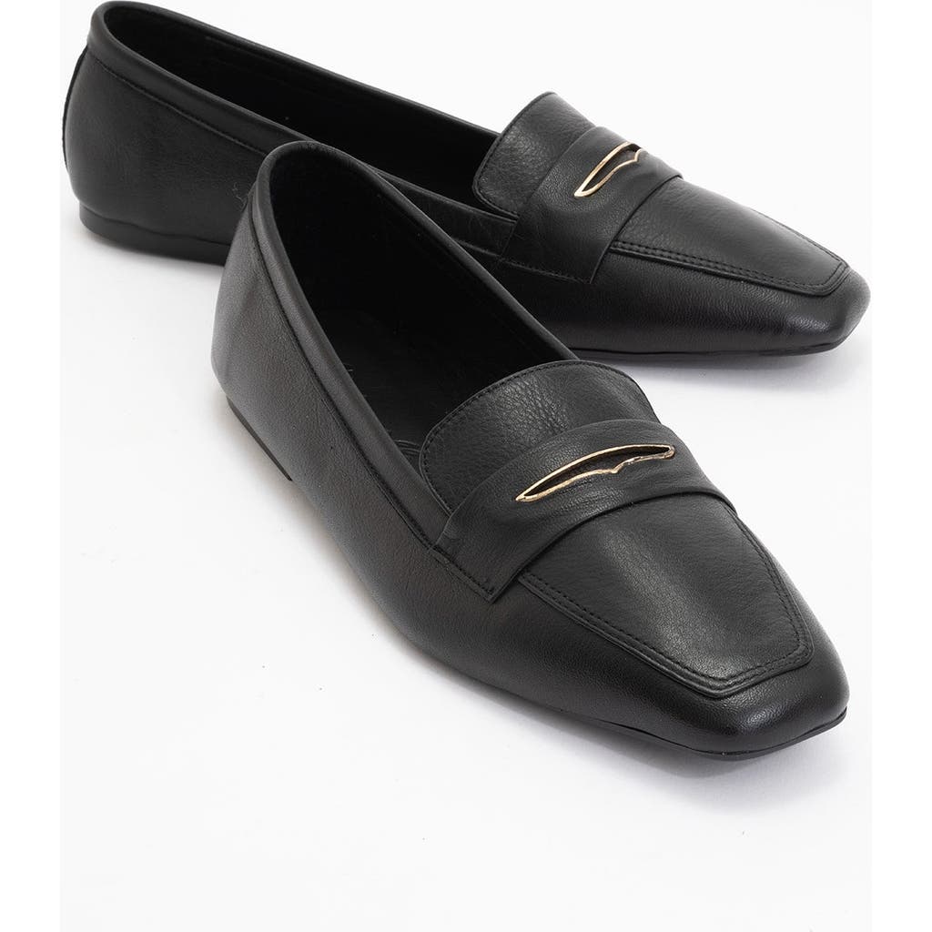 Forever & Always Shoes Iridessa Leather Flat Loafers In Black Leather