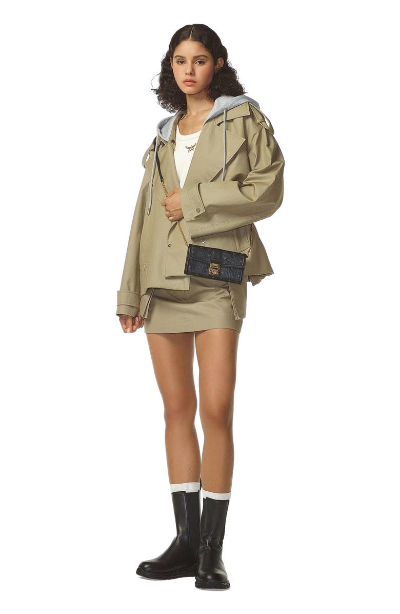 MCM Tracy Chain Wallet in Visetos, Alternate, color, Black