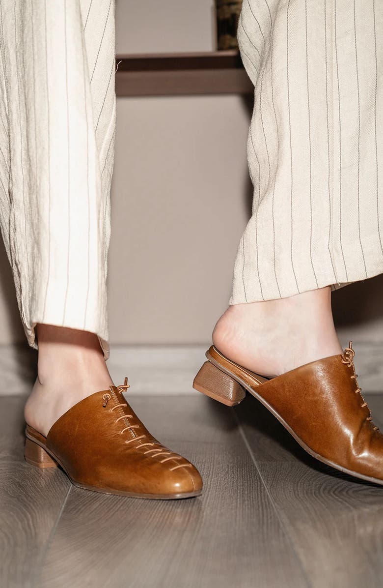 ANTELOPE Natalie Mule, Alternate, color,