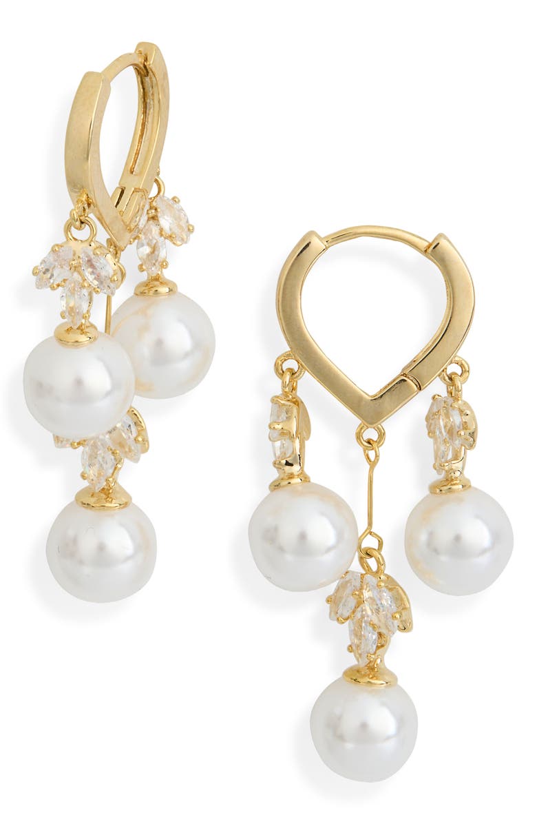 EYE CANDY LOS ANGELES Elise Faux Pearl Huggie Hoop Earrings, Main, color, Gold