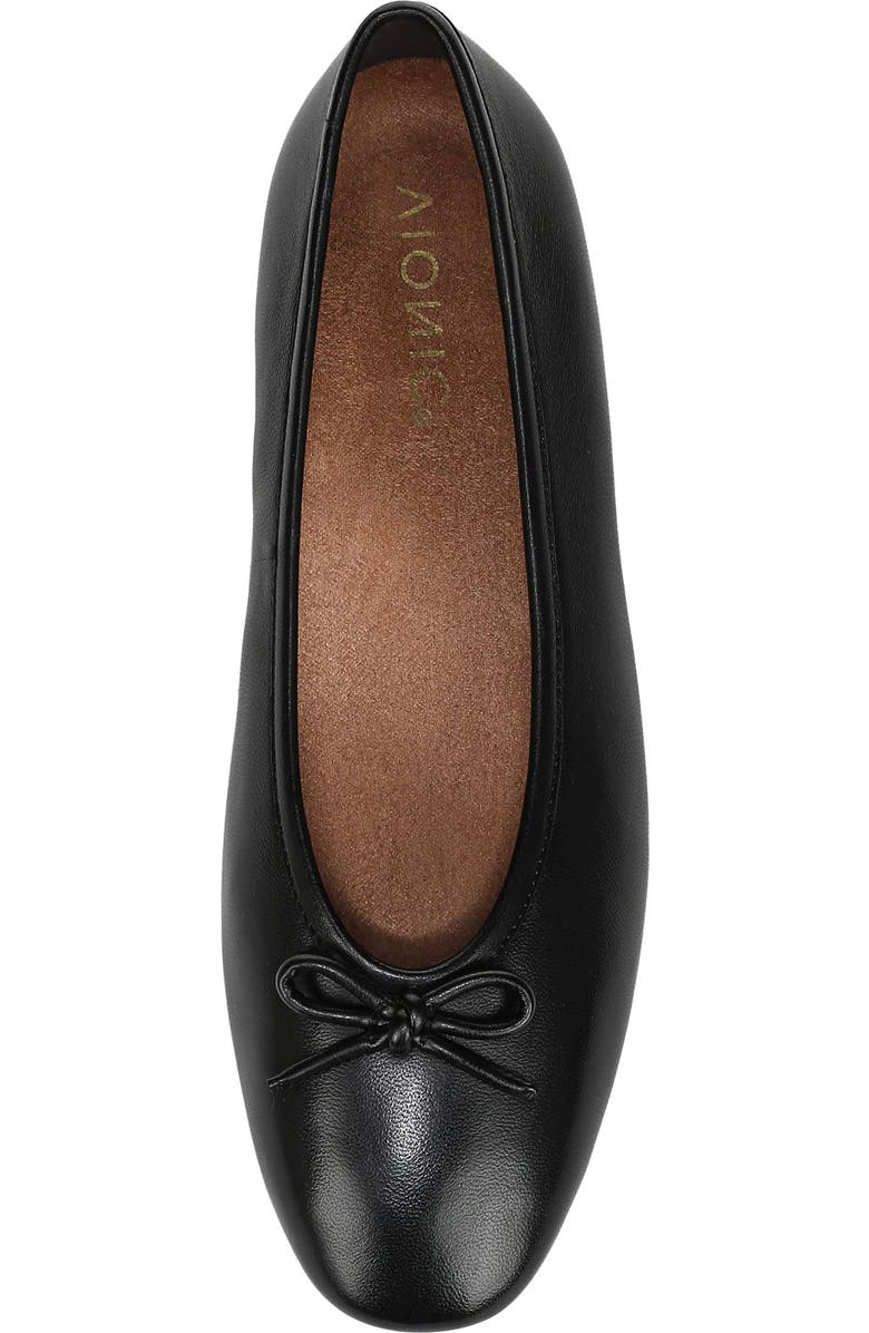 Vionic Larissa Ballet Flat, Alternate, color, Black