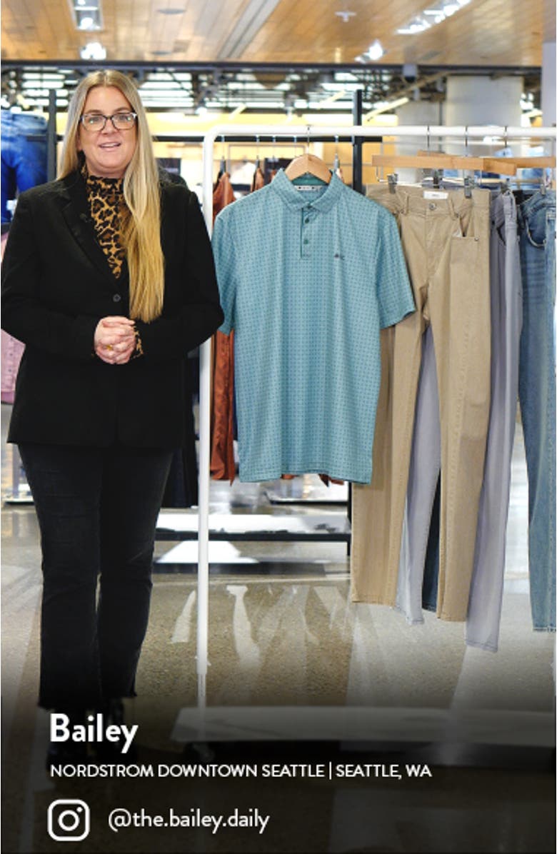 Men's Fanatics Branded Deep Sea Blue/Light Blue Seattle Kraken Authentic Pro Rink Cuffed Knit Hat with Pom, sales video thumbnail