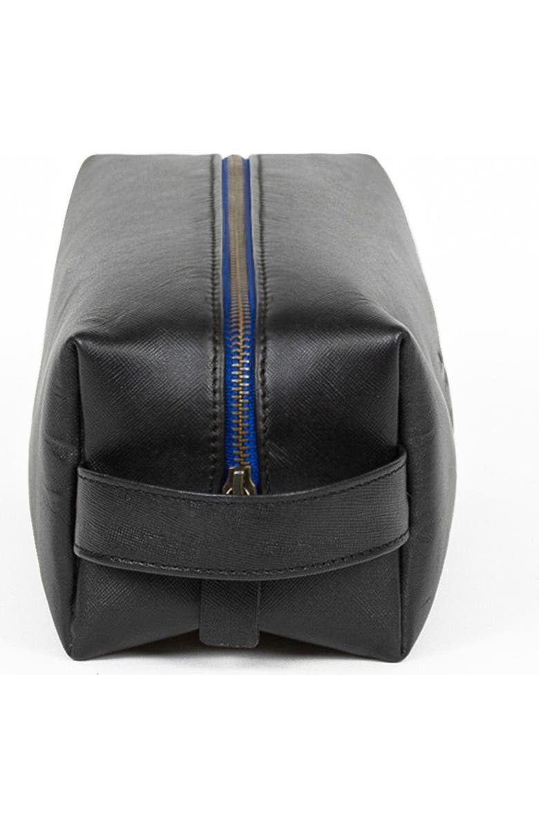 Deux Mains Iron Tight Toiletry Bag, Alternate, color, Black