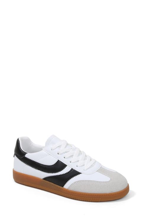 Lilliann Gum Sole Sneaker (Women)
