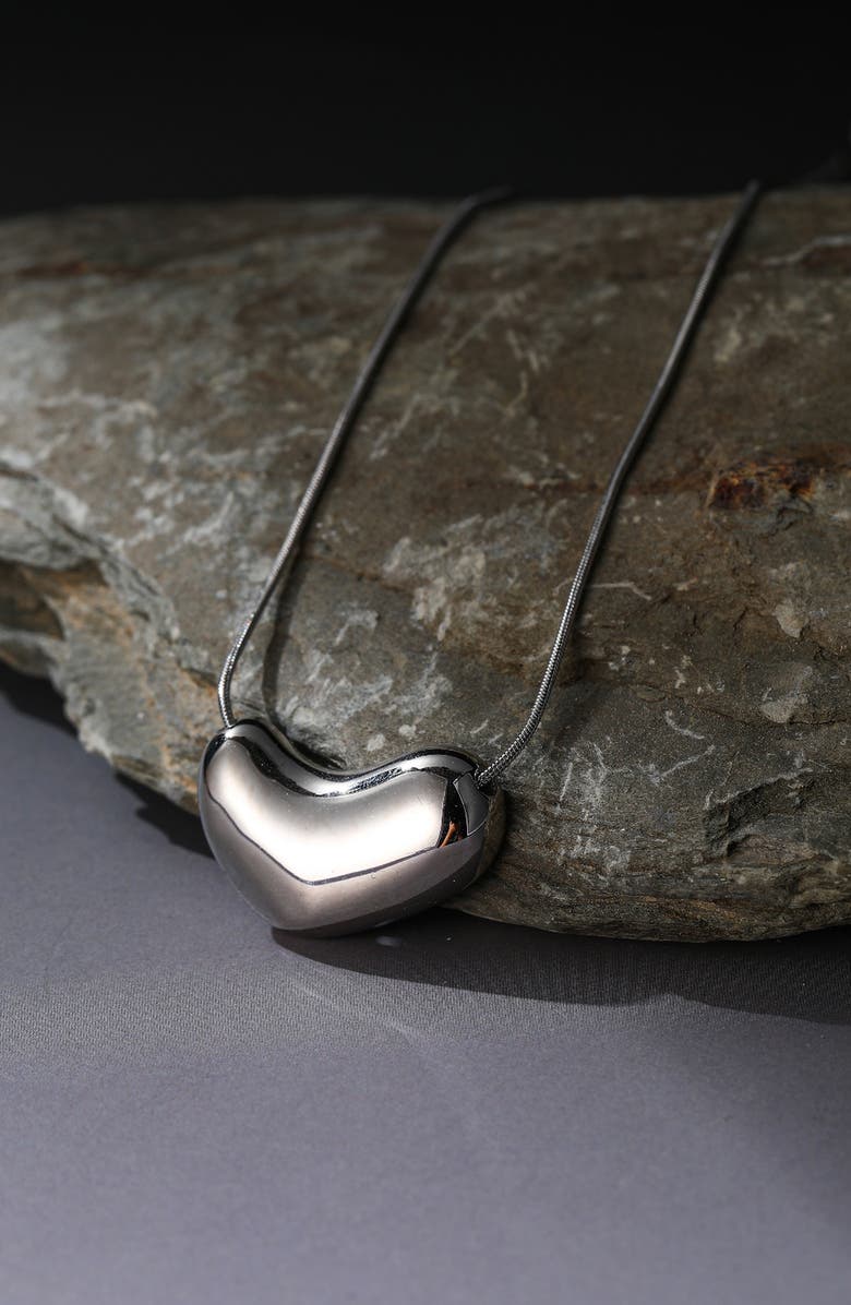 Kellery Heart of Heritage Silver Necklace, Alternate, color, Silver