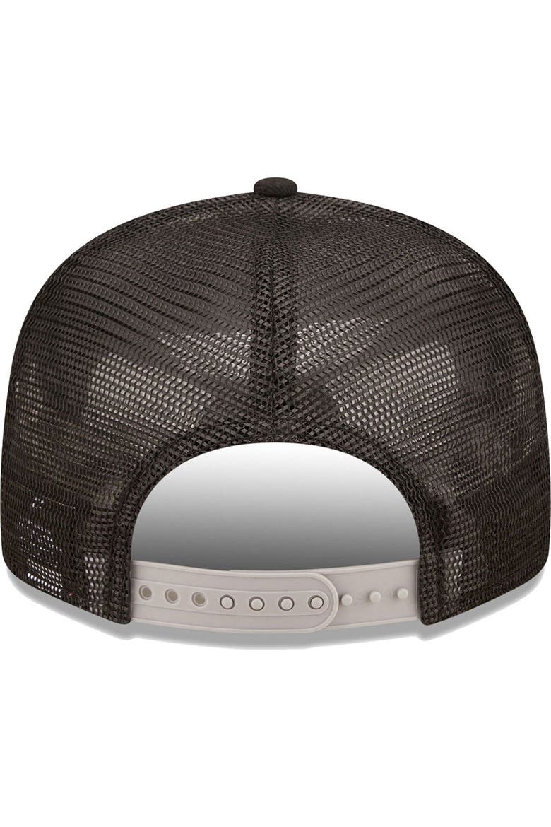 Men's New Era Black Chicago White Sox Patriot Trucker 9FIFTY Snapback Hat, Alternate, color, Black
