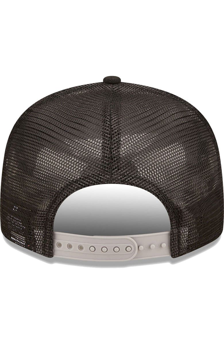 New Era Men's New Era Black Chicago White Sox Patriot Trucker 9FIFTY Snapback Hat, Alternate, color, Black