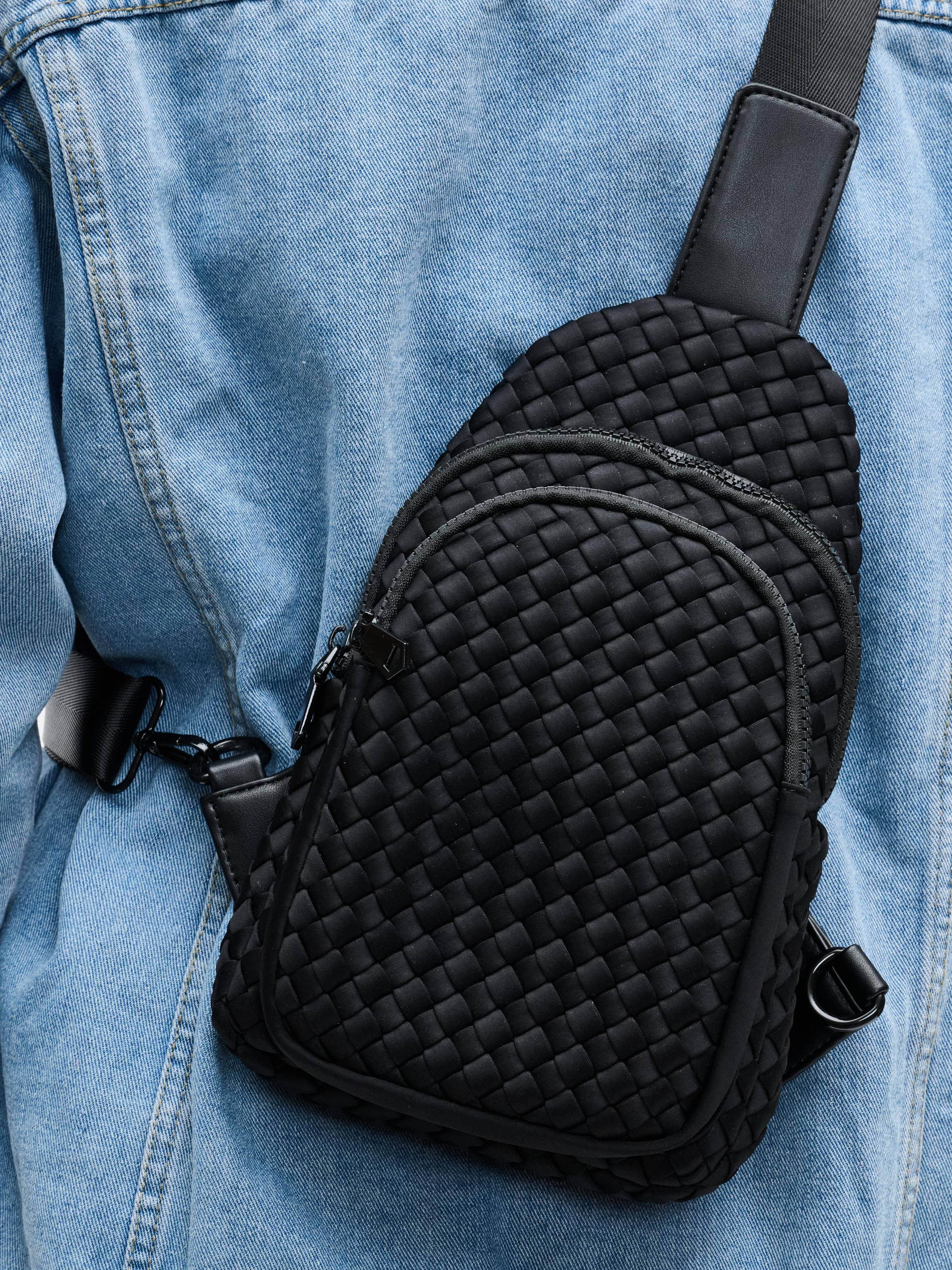 Sol and Selene Beyond The Horizon - Woven Neoprene Bag, Alternate, color, Black