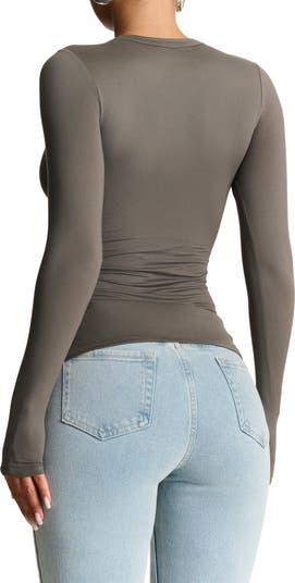 Bare Crewneck Long Sleeve Top