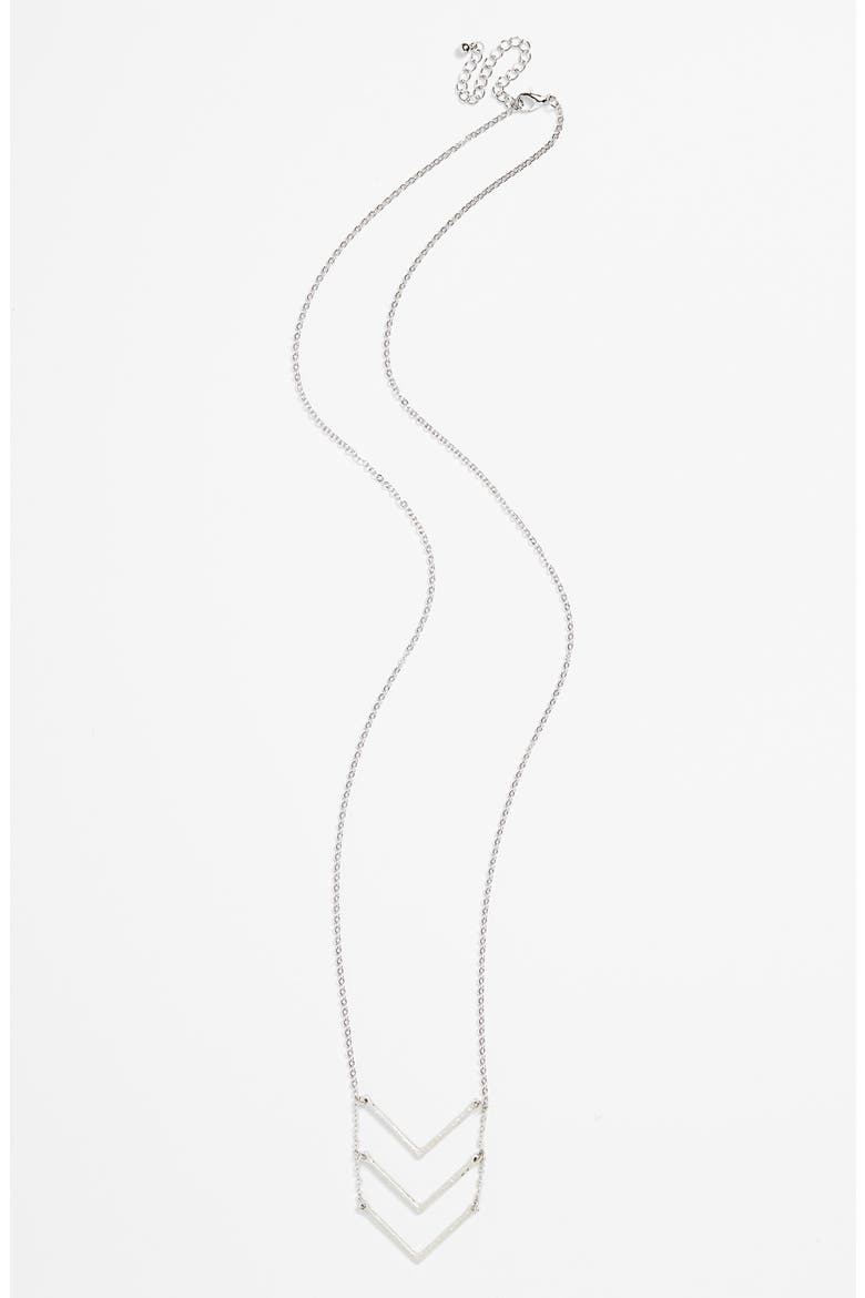 Triple Chevron Layering Necklace, Main, color, SILVER