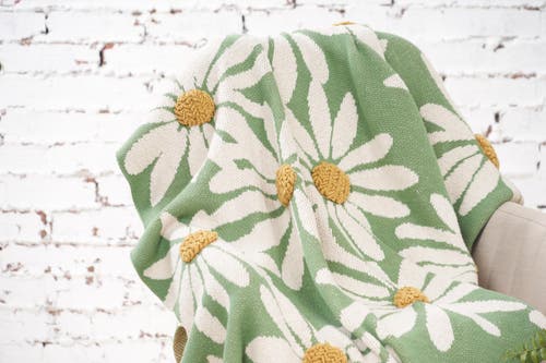 Carol & Frank Daisy Throw Blanket In Sand
