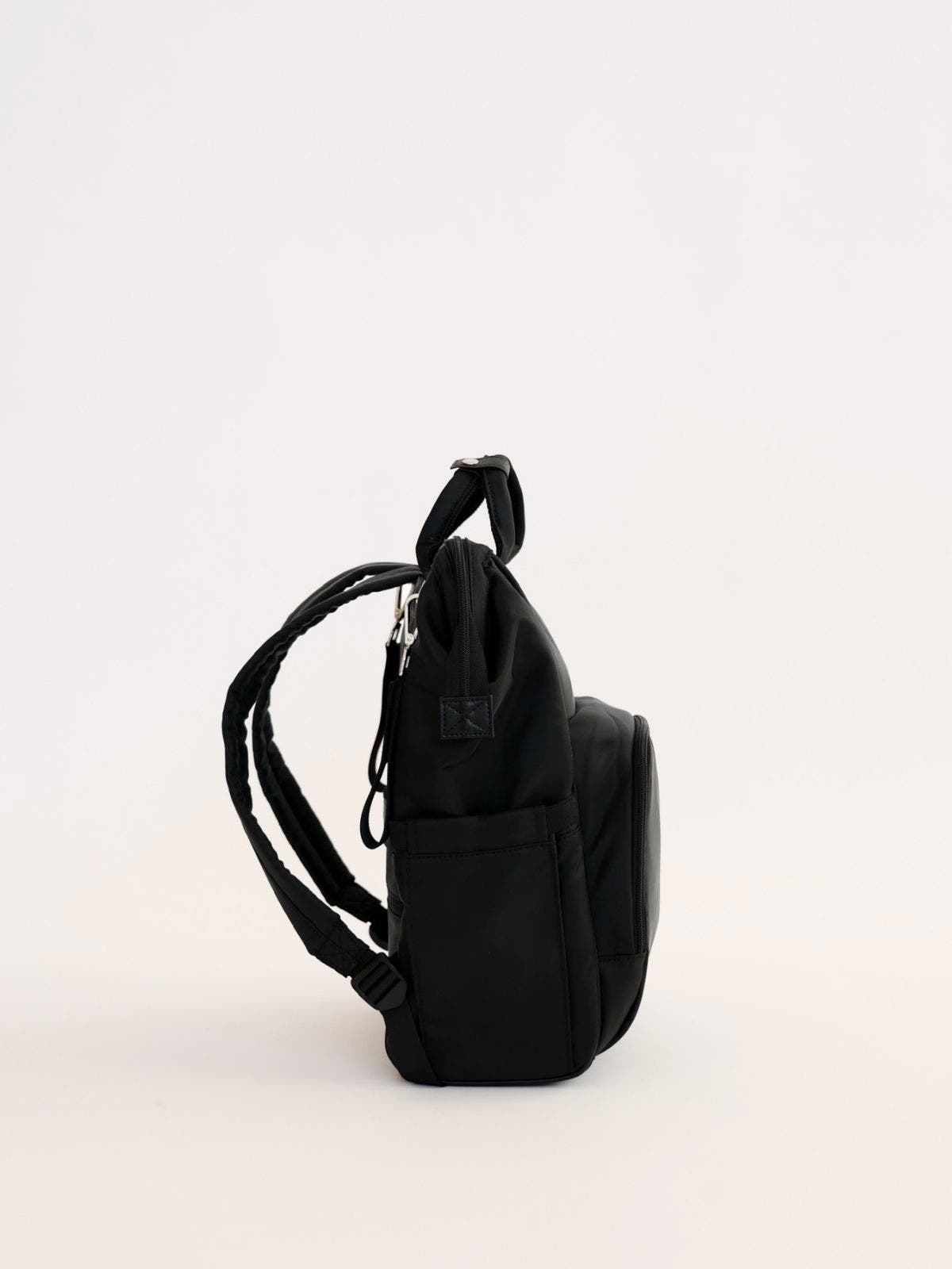 AUGUSTNOA Diaper Bag, Alternate, color, Black