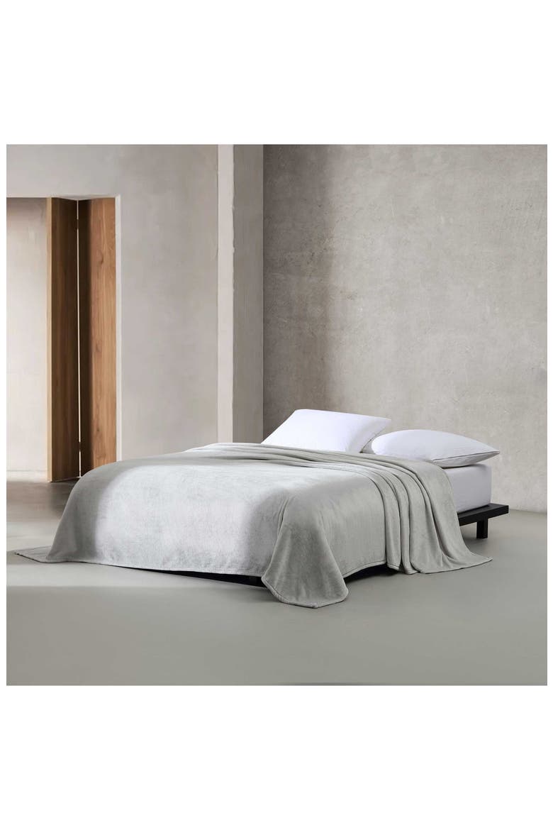 Core Plush Blanket, Alternate, color, GREY