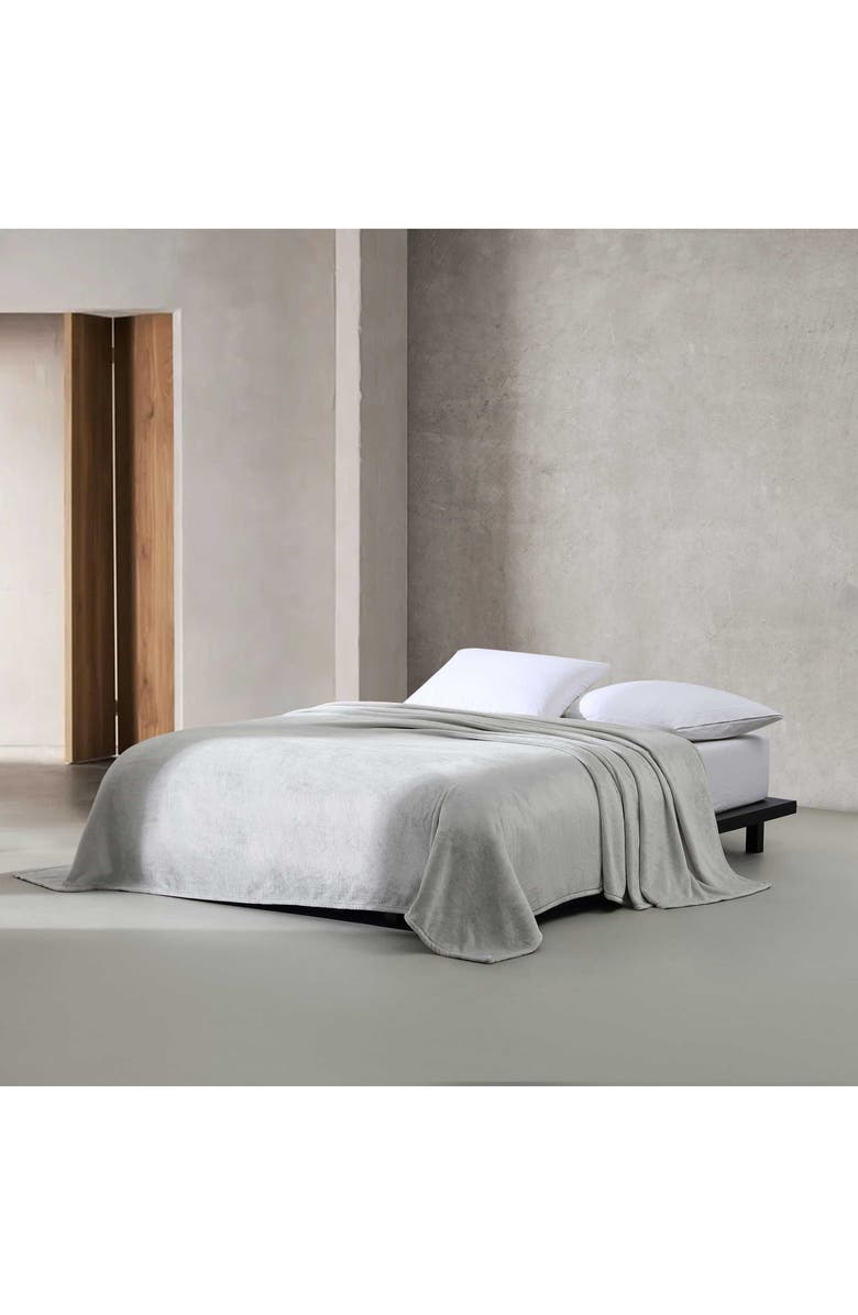Calvin Klein Core Plush Blanket, Alternate, color, Grey