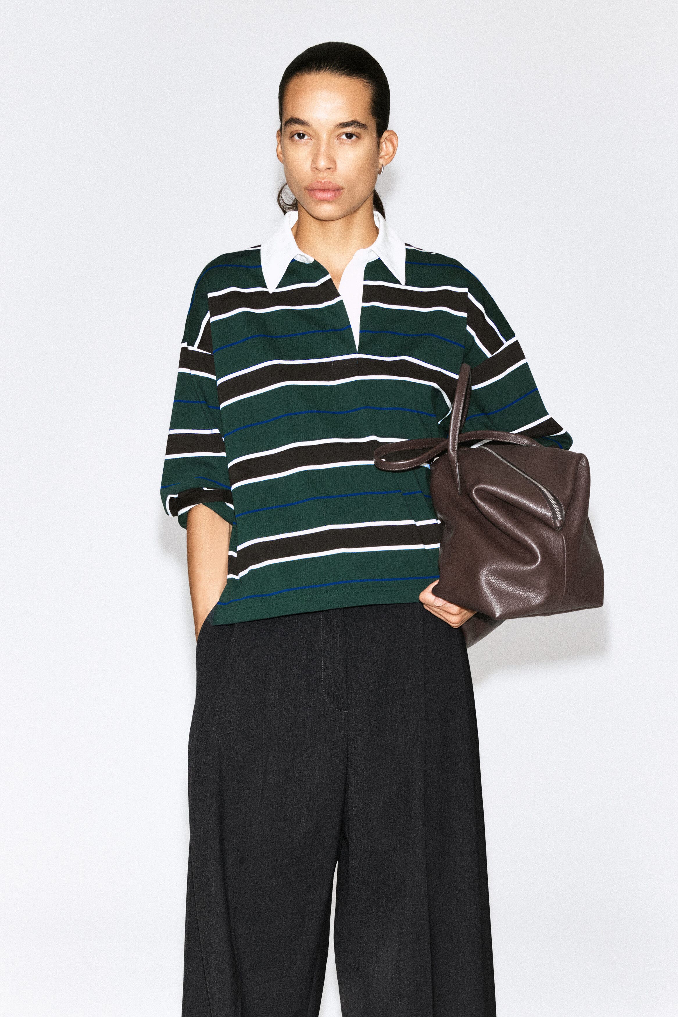 selected GREEN / BROWN / STRIPED