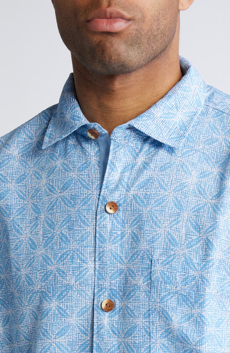 Tommy Bahama Coconut Point Fleur de Geometric Short Sleeve Button-Up Shirt, Alternate, color,