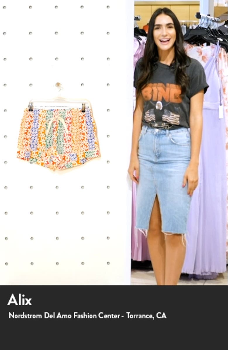 Floral Print Leisure Shorts, sales video thumbnail
