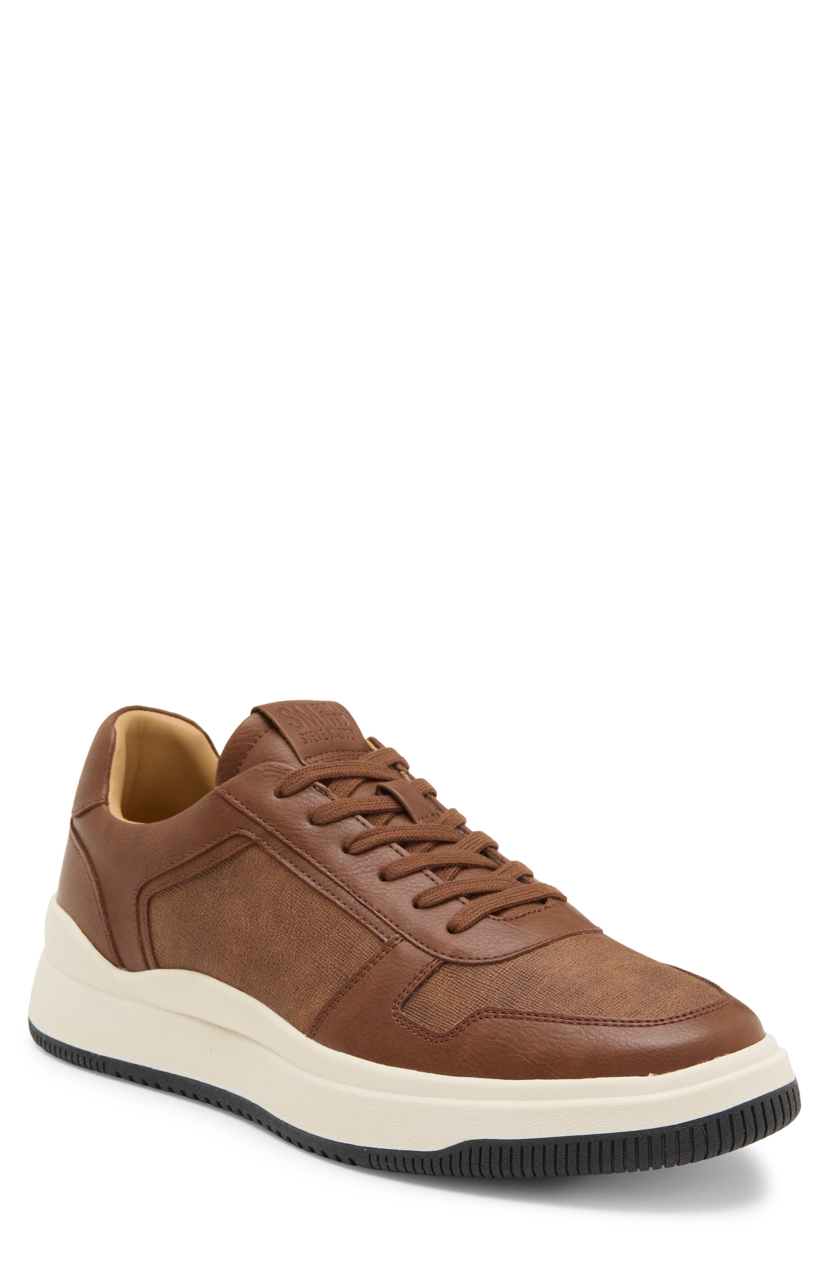 Buddy Sneaker