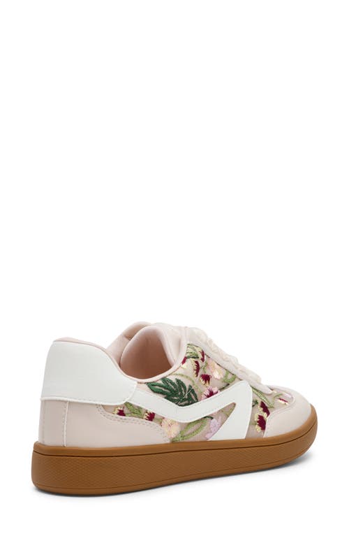 Dolce Vita Dv By  Voyage Sneaker