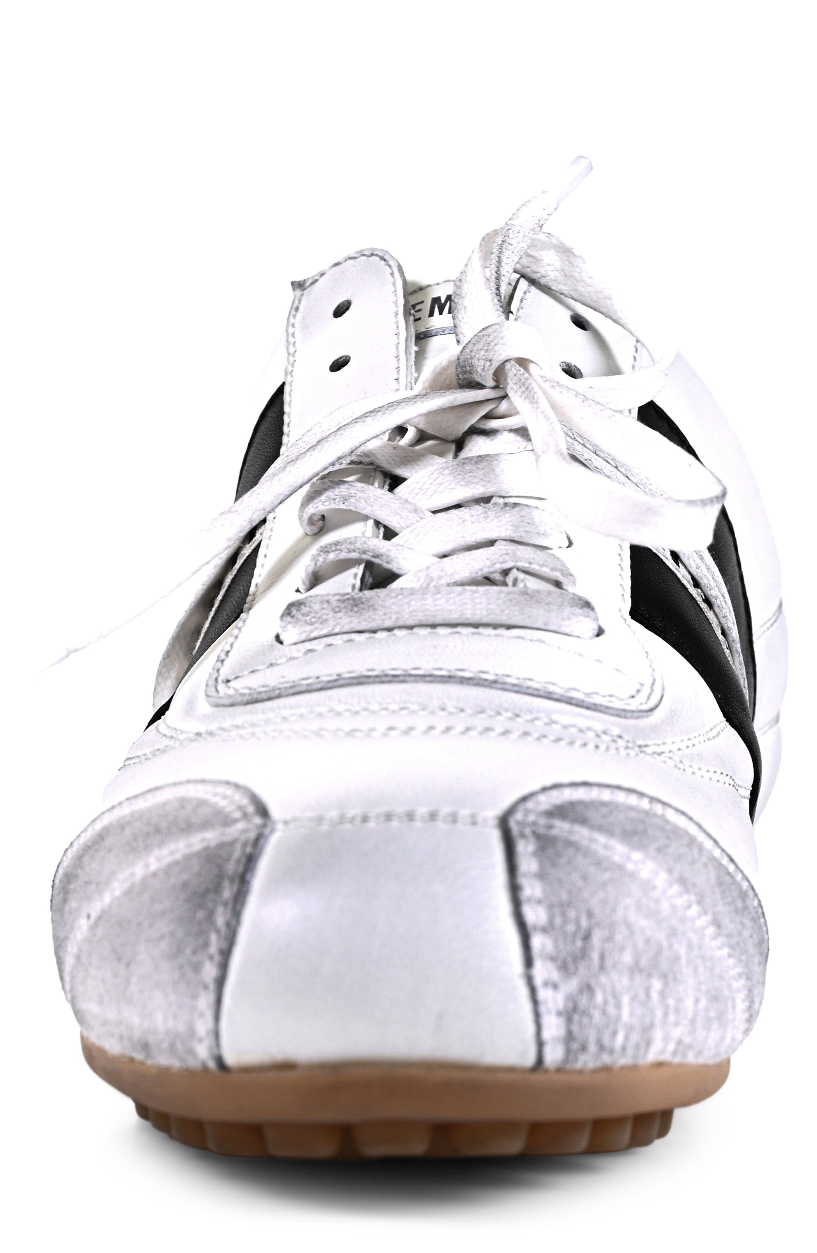BIKKEMBERGS Distressed Low Top Sneaker, Alternate, color, White