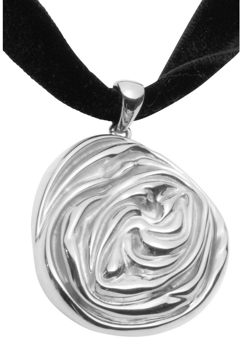 Rosette Pendant Necklace, Alternate, color, SILVER