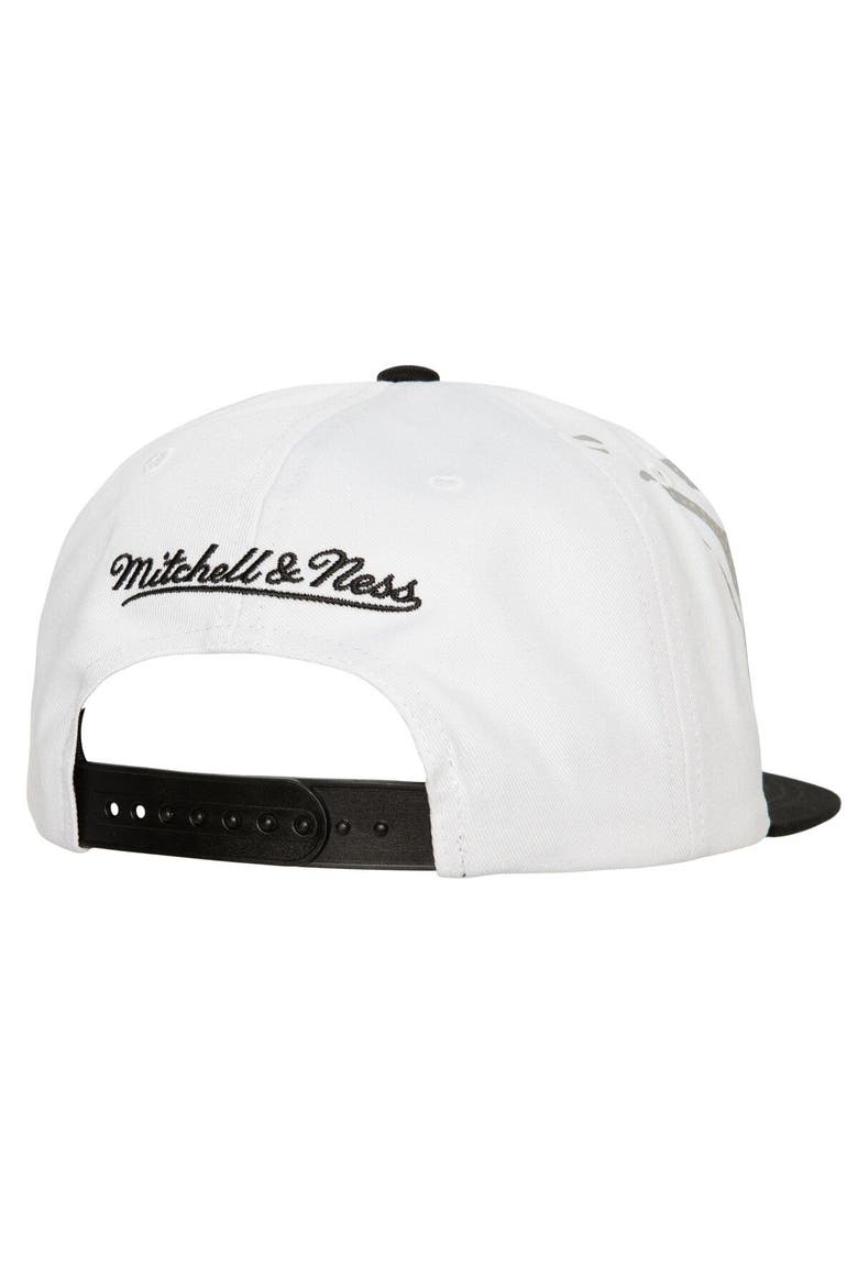 Men's Mitchell & Ness White Brooklyn Nets Hot Fire Snapback Hat, Alternate, color, White