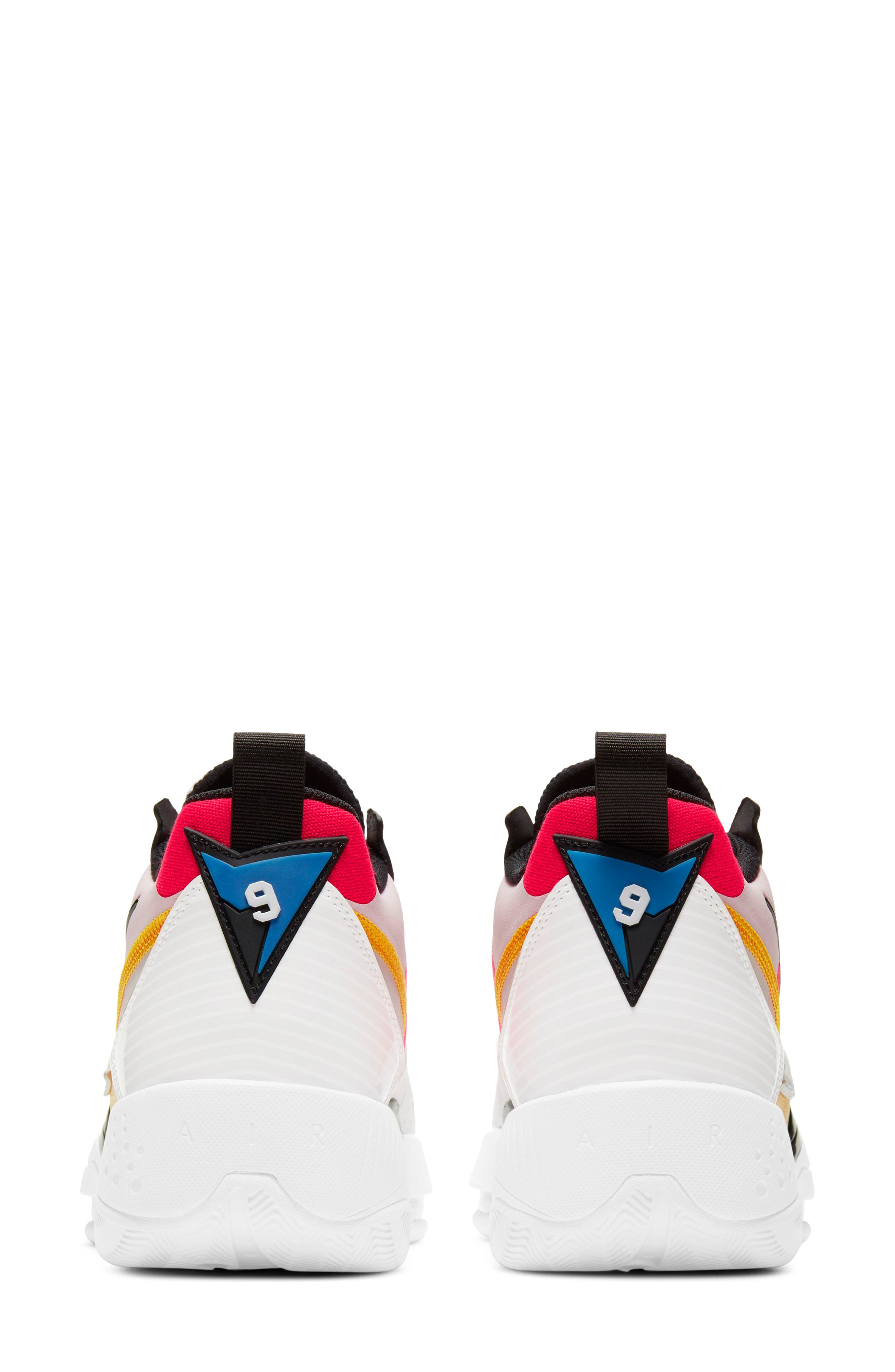Jordan Zoom '92 Sneaker, Alternate, color, 