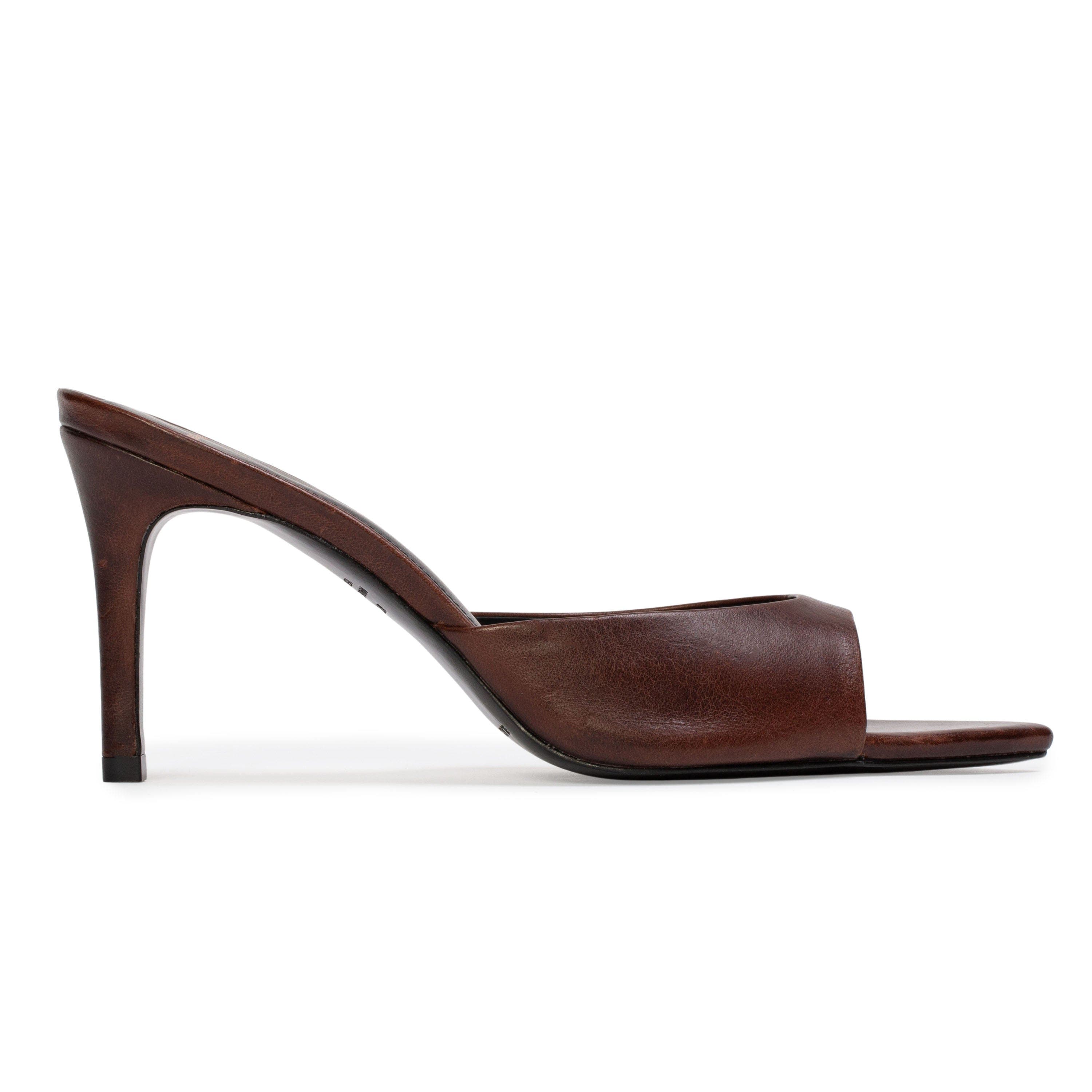  Cappuccino Distressed Leather