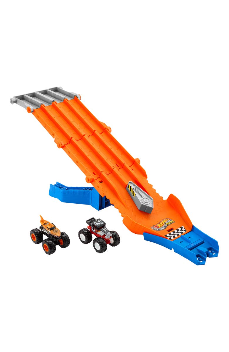 Hot Wheels Monster Trucks<sup>™</sup> Playset, Main, color,