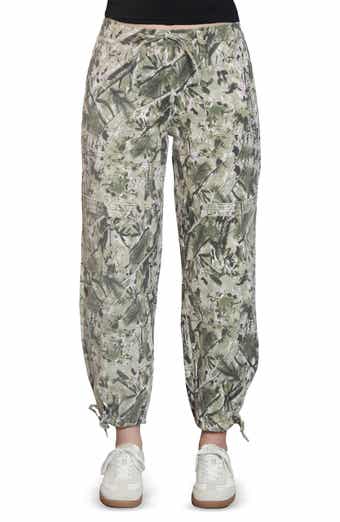 Madden Girl Tree Camo Cargo Pants