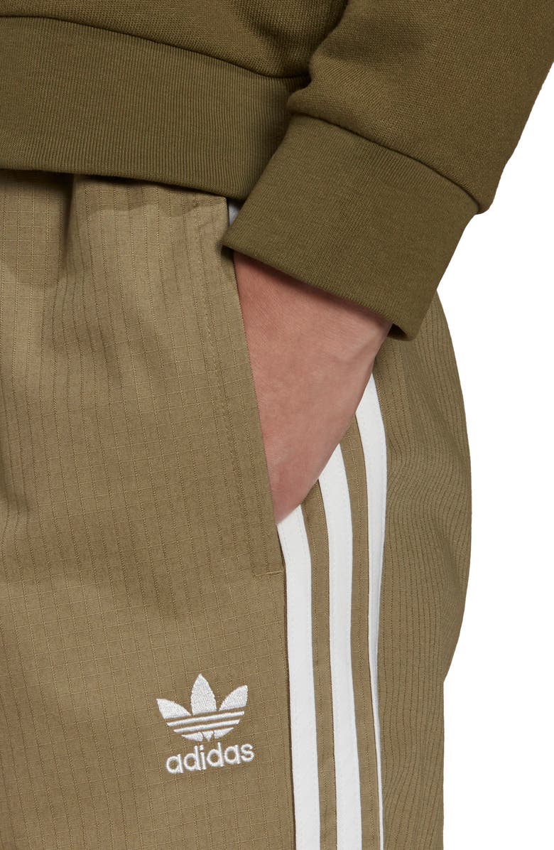 adidas Adicolor Classics 3-Stripes Cargo Pants, Alternate, color, 
