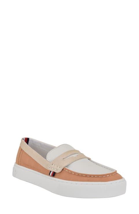 Walees Colorblock Slip-On Sneaker (Women)