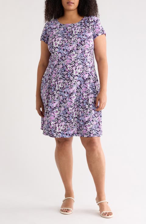 Floral Short Sleeve Shift Dress (Plus)