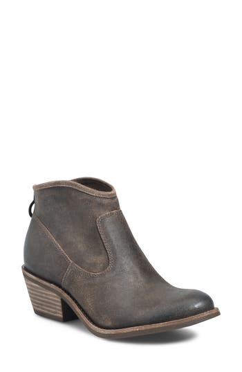 Söfft Aisley Bootie In Brown