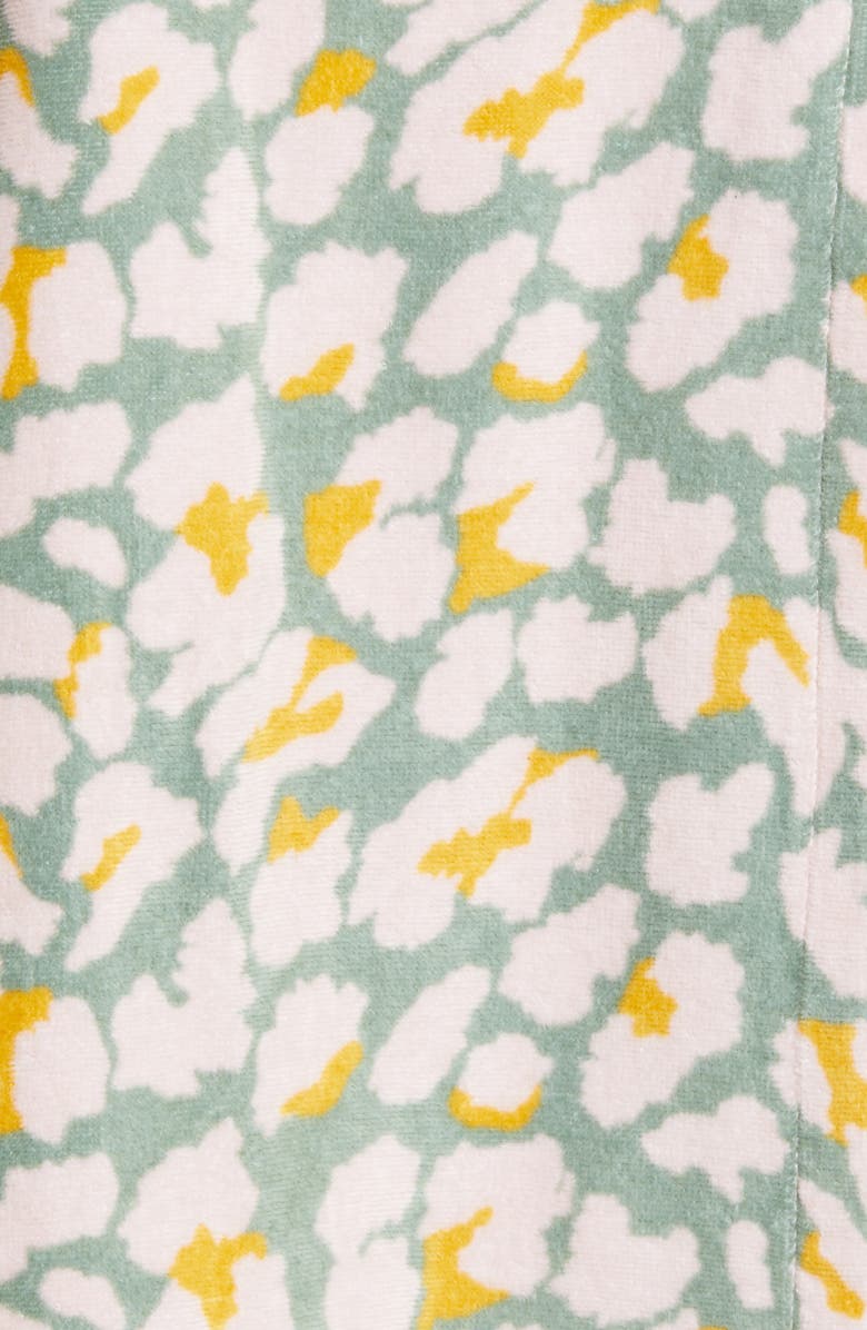 BP. Bath Wrap, Alternate, color,