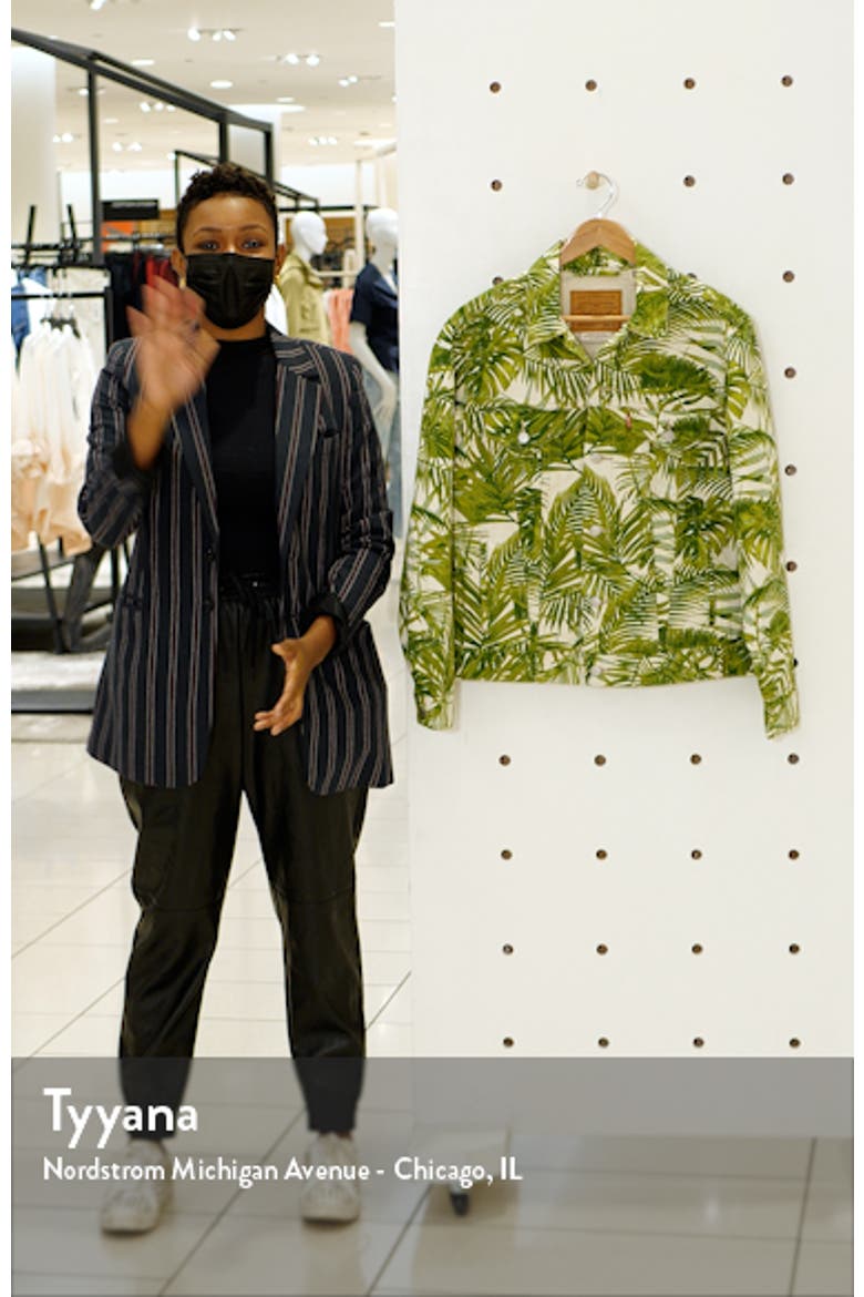 Levi's® Premium Men's Vintage Fit Tropical Print Trucker Jacket video