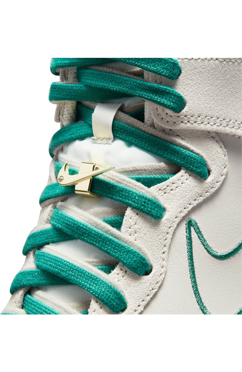 Nike Dunk High SE Basketball Sneaker, Alternate, color,