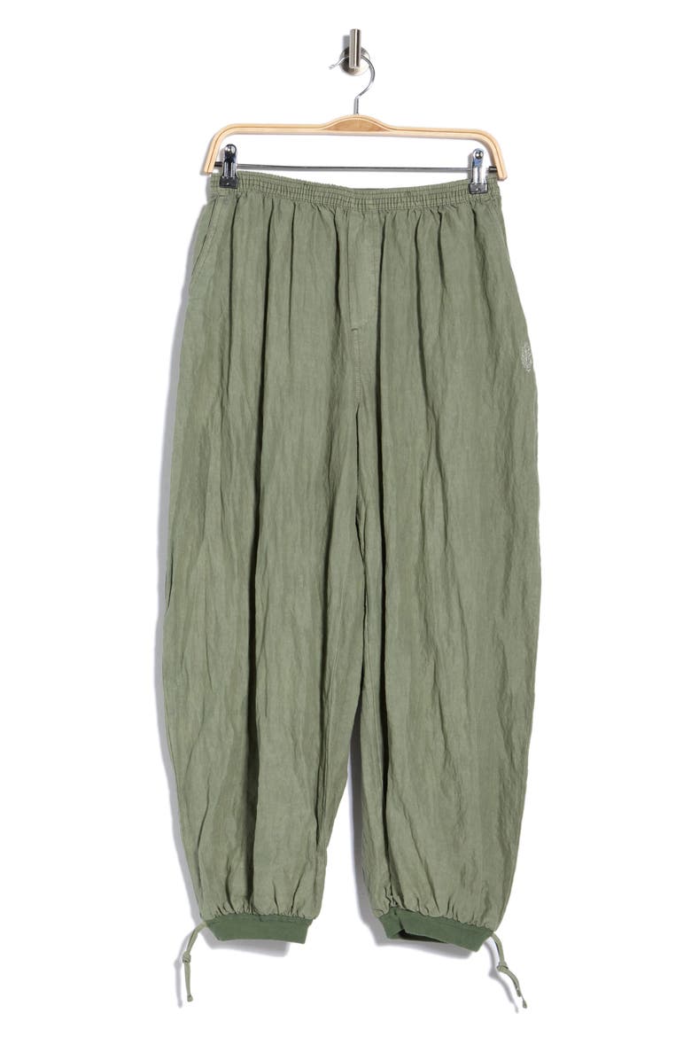 On It High Waist Crop Joggers, Alternate, color, DK GREEN