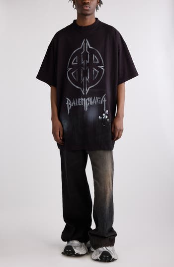 Gender Inclusive Metal BB Stencil Oversize Cotton Graphic T-Shirt