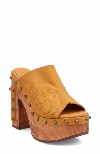 Free Spirit Platform Slide Sandal