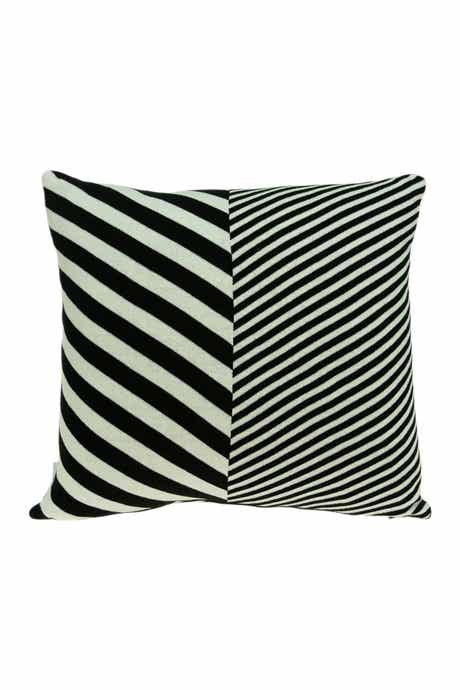 PARKLAND COLLECTION Arthur Transitional Pillow - 18" x 18" - White