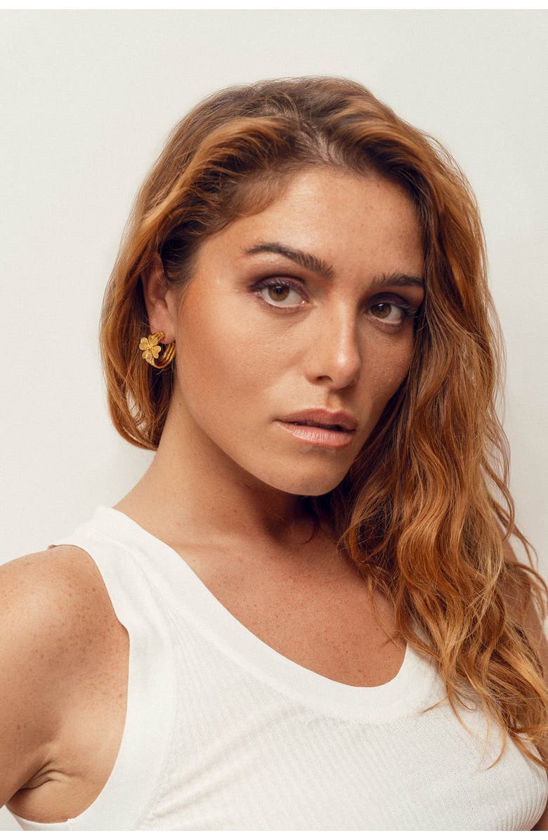 SYLVIA TOLEDANO Lucky Love Earrings, Alternate, color, Gold