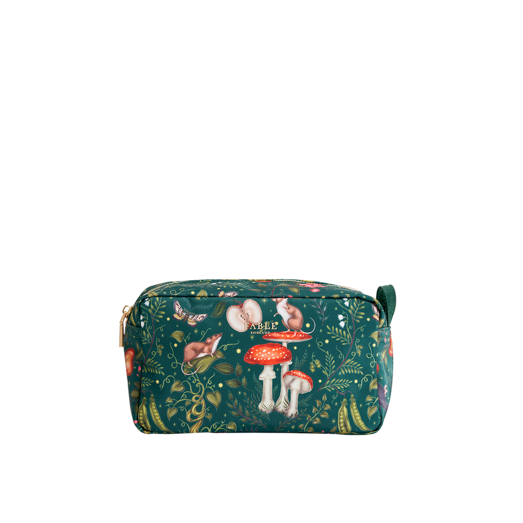 Fable England Into The Woods Travel Pouch In Green